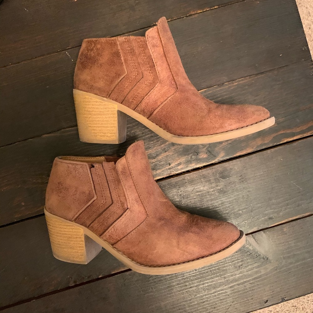 Like new booties